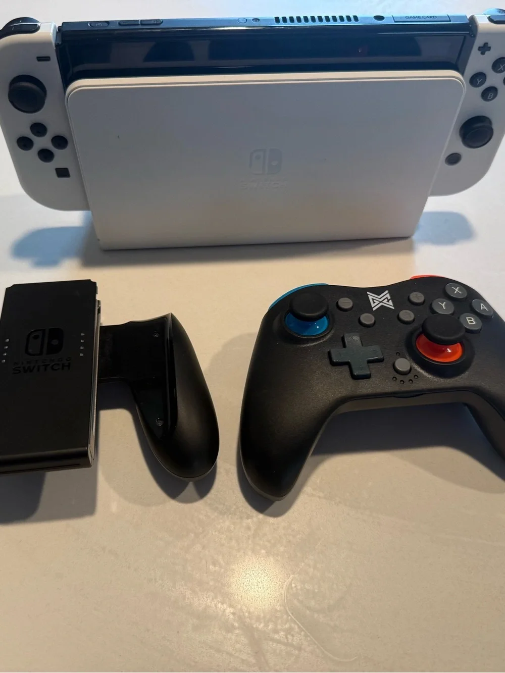 Nintendo Switch OLED Console - White Joy‑Con 64GB